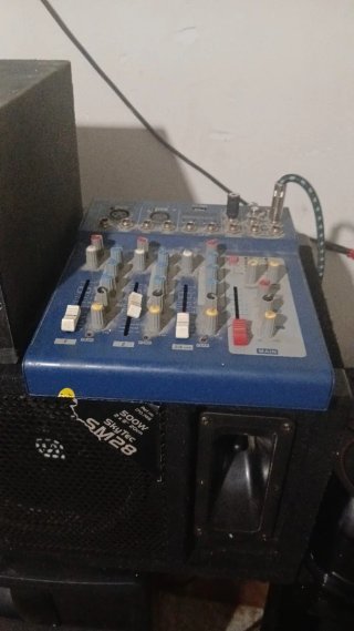 Amplificador, Mesa de Mezcla y Altavoces