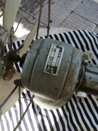 Ventiladores Antiguos  Metal y Plástico