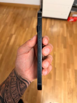 iPhone 16 Pro 256GB Space Gray