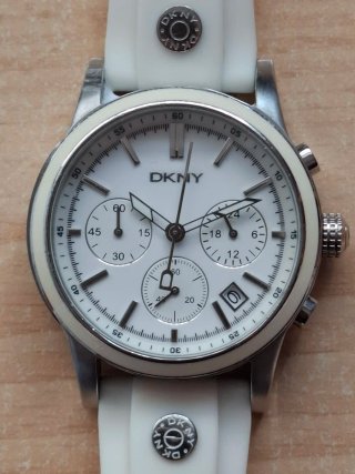 Reloj DKNY Cronógrafo Blanco Original