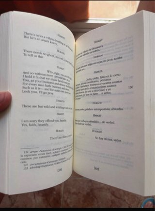 Libro Hamlet Bilingüe. Español-Inglés