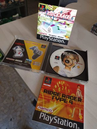Ridge Racer Type 4 PS1 Completo PAL