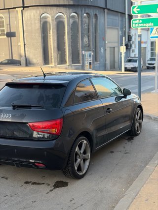 Audi A1 2011