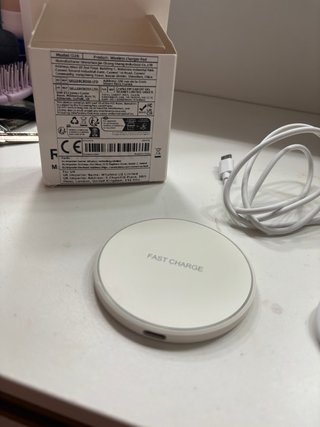 Cargador Inalámbrico Blanco Rápido