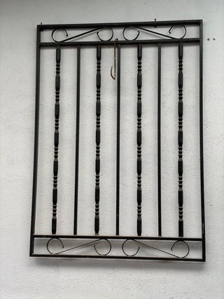 Rejas de forja negras (2 unidades) Muy buen estado