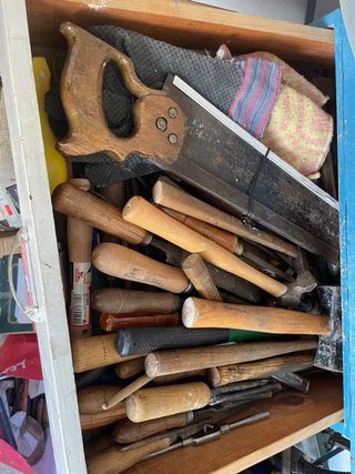 Lote de herramientas manuales