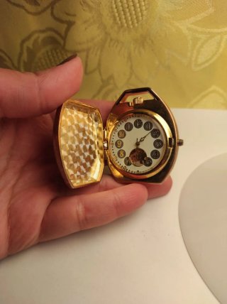 Orologio da Taschino Vintage: Pezzo da Restauro