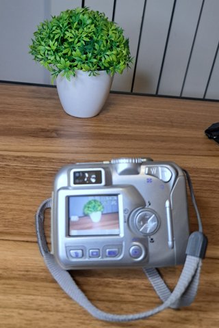 Nikon Coolpix 3100 Fotocamera Digitale Completta