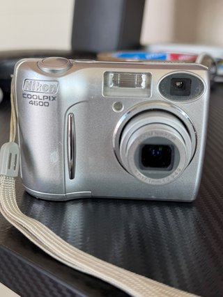 Nikon Coolpix 4600 Fotocamera Digitale Completa