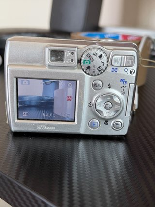 Nikon Coolpix 4600 Fotocamera Digitale Completa