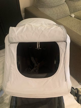 Bugaboo Cameleon 3 con capota y funda de regalo.