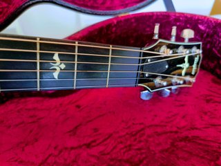 Guitarra Taylor 614ce V-Class