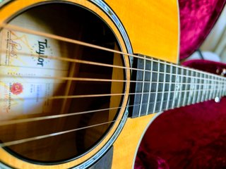 Guitarra Taylor 614ce V-Class