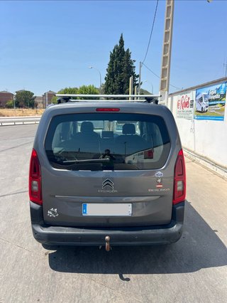 Citroen Berlingo 131cv con mueble camper