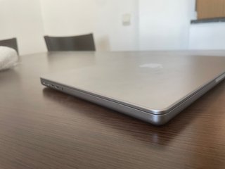 MacBook Pro 14 M3 Argento