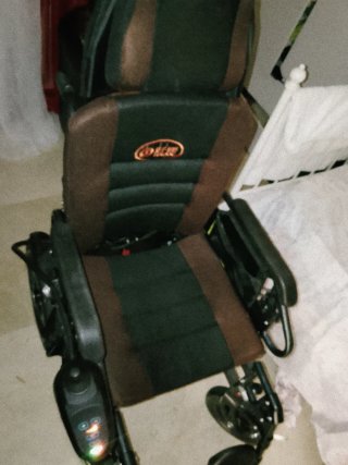 Silla de ruedas eléctrica venta en persona