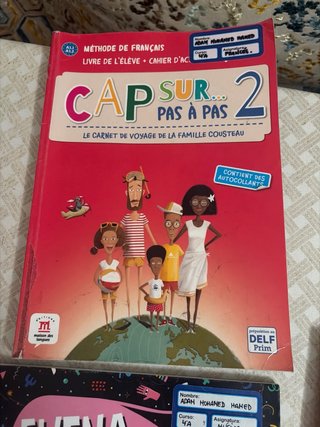 Se venden libros de 4 de primaria,Edelvives.
