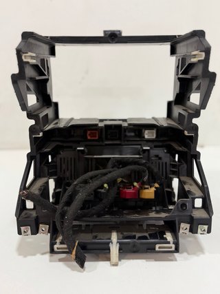 Consola Central Audi A3 8P Doble Din