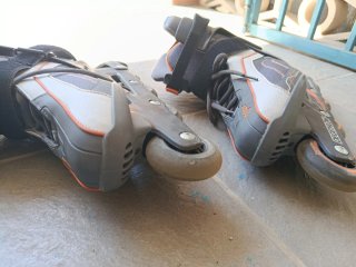 Patines en línea Decathlon talla 44.