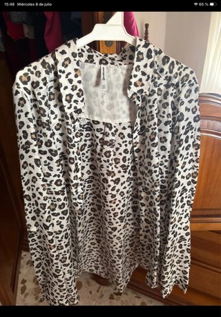 Camisa leopardo Stradivarius