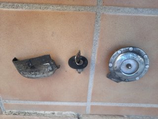 Claxon, Cerradura y Tapa Vespa Cosa