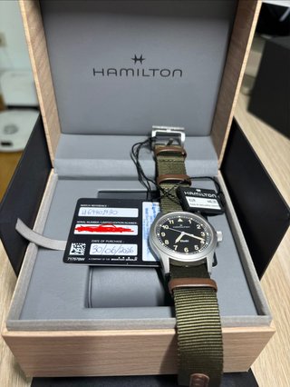 Reloj Khaki Field Quartz 38mm