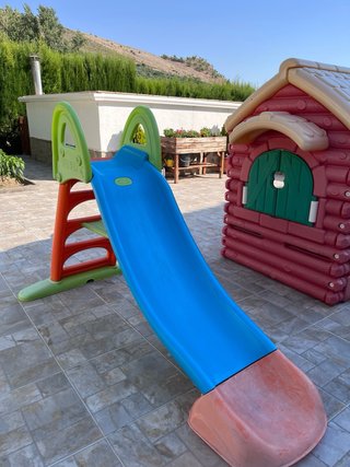 Casita infantil Smoby + Tobogán Feber