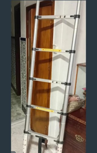 Escalera telescópica de aluminio