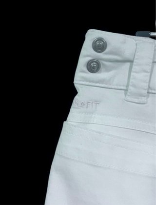 Talla XS. Pantalón vaquero corto NIKE