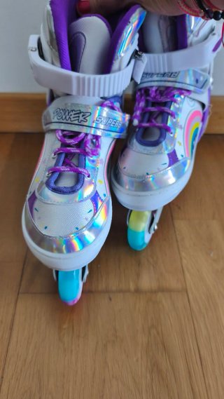Patines en línea infantiles arcoíris