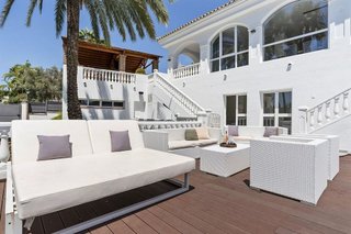 Chalet en alquiler en Elviria en Marbella
