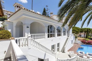 Chalet en alquiler en Elviria en Marbella