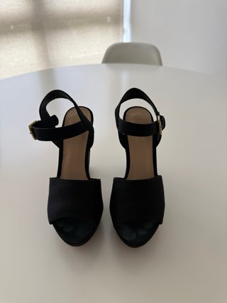 Zapatos tacón plataforma Lefties negros