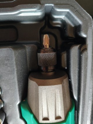 Atornillador Eléctrico Hychika con Linterna