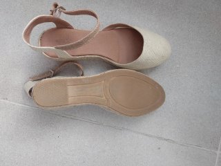 Zapatillas esparto cuña beige