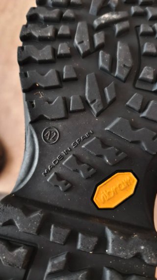 Botas Chiruca Gore-Tex Vibram Talla 42