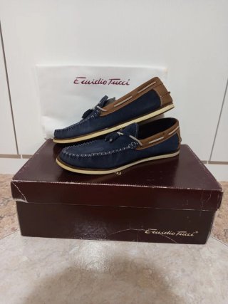Mocasines náuticos Emidio Tucci azul y marrón