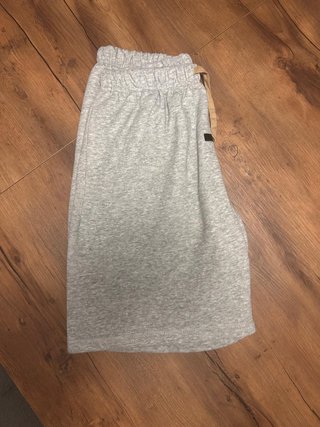 Essentials Pantalones Cortos Grises
