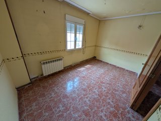 PISO ECONÓMICO EN YECLA