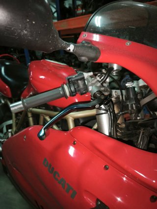 Ducati SS750 2000 Estudio cambio por Moto A2