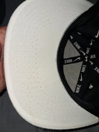 Gorra Nike Negra y Blanca Original