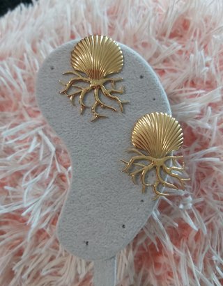 Pendientes Marinos Dorados de Acero Inoxidable