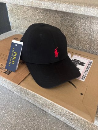 Cappello Polo Ralph Lauren nero logo rosso
