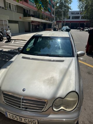 Mercedes-Benz Clase C 2004