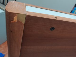 Mesa escritorio madera aglomerada con cajonera