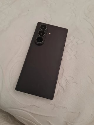 Samsung Galaxy Z Fold 7 con caja y factura