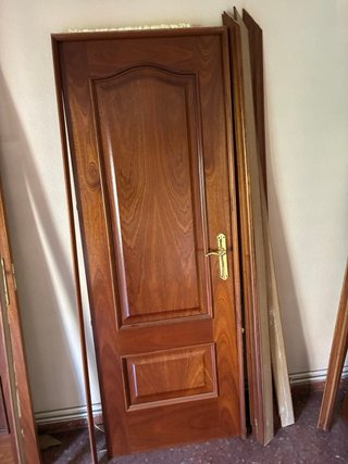 Puerta Madera Maciza con Marco
