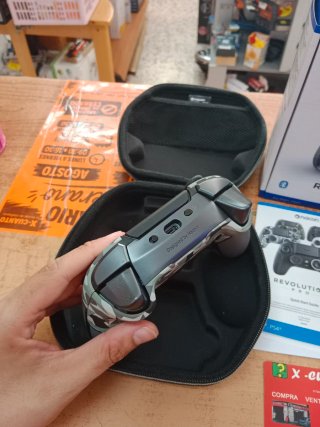 MANDO NACON PS5 PS4 REVOLUTION 5 PRO