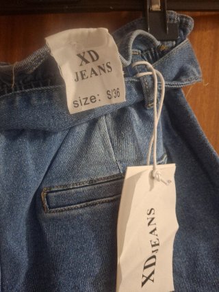 Shorts vaqueros con cinturón