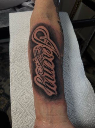 TATUADORA EN MADRID
